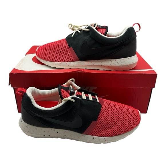 Nike Roshe Run NM Breeze Infrared Shoes Mens 11.5‎ Black Red Sneakers 644425-001 - Picture 1 of 11